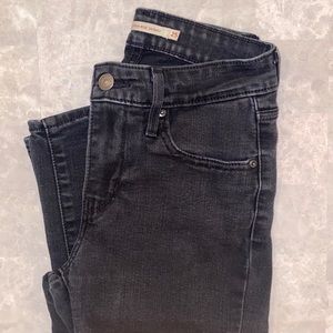 SIZE 25 High Rise Skinny Levi’s